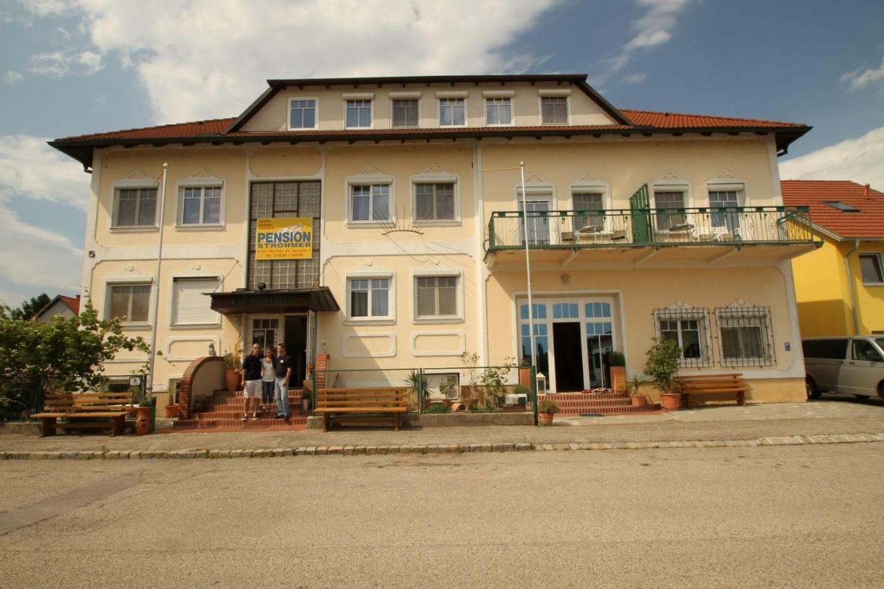 Pension Strohmer Руст Екстер'єр фото